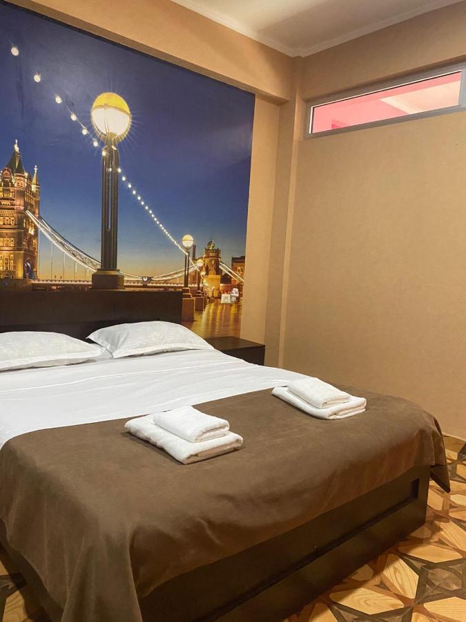 Hotel Saburtalo Roni Tbilisi ภายนอก รูปภาพ