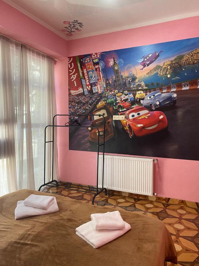 Hotel Saburtalo Roni Tbilisi ภายนอก รูปภาพ